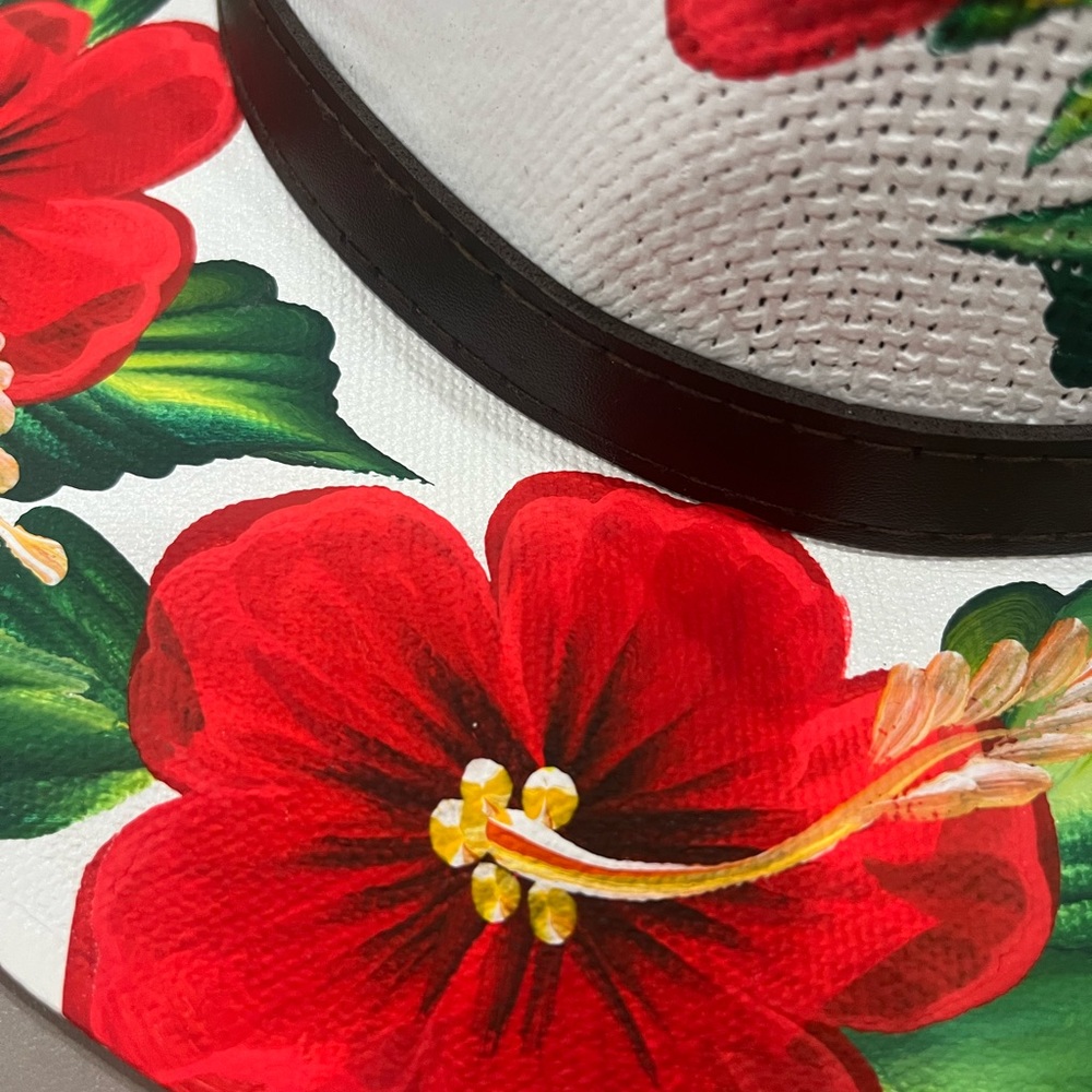 Hand painted hat - Picture 2 of 7